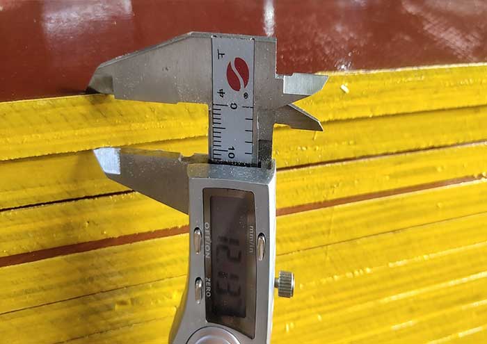 建筑模板测量差距